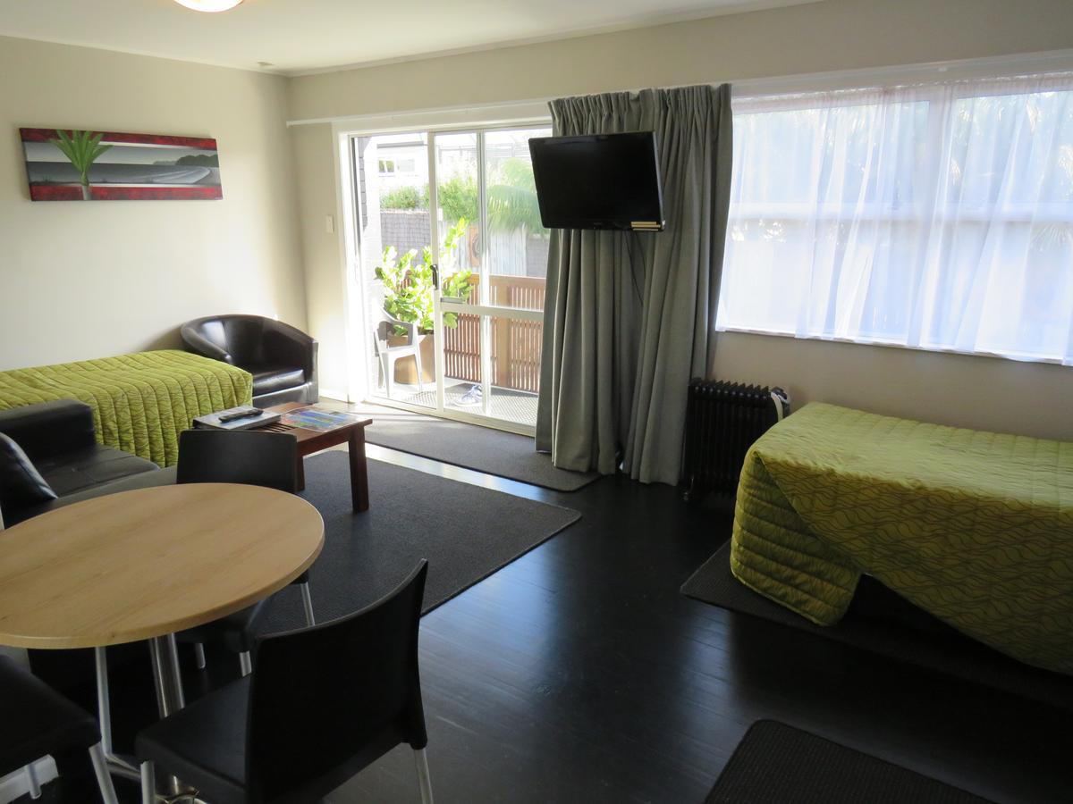 Blue Wave Motel Mt Maunganui 마운트마운가누이 외부 사진