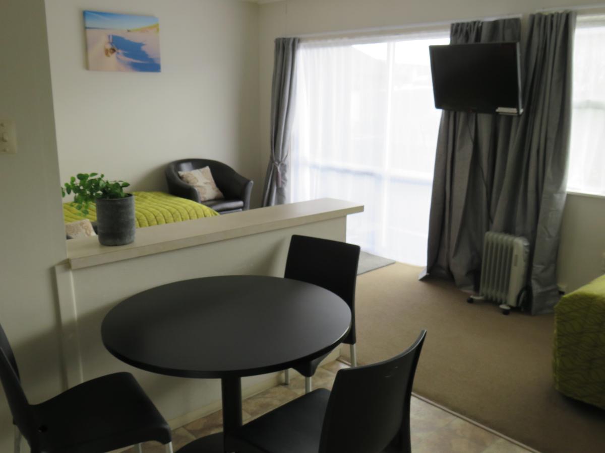 Blue Wave Motel Mt Maunganui 마운트마운가누이 외부 사진