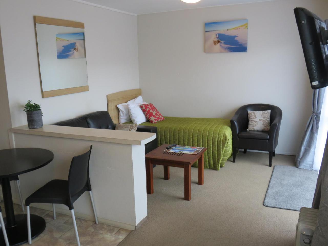 Blue Wave Motel Mt Maunganui 마운트마운가누이 외부 사진